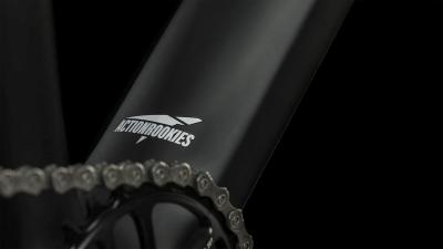 Cube Elite 240 C:62 Pro carbon'n'blue'n'red Größe: 24" Produktbild 3