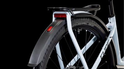 Cube Kathmandu Hybrid ONE 800 polarwhite'n'black Größe: Easy Entry 46 cm Produktbild 4