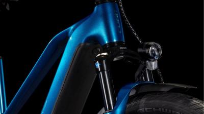 Cube Kathmandu Hybrid EX 800 electricblue'n'chrome Größe: Trapeze 50 cm Produktbild 5