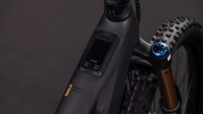 Cube Stereo Hybrid ONE77 HPC AT 800 carbon'n'gold Größe: L Produktbild 1