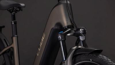 Cube Touring Hybrid Comfort SLX 800 charcoal'n'chrome Gr&ouml;&szlig;e: Easy Entry 50 cm Produktbild 5